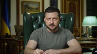 Zelenski susține că Rusia a efectuat 4.500 de lovituri cu rachete şi peste 8.000 de raiduri aeriene