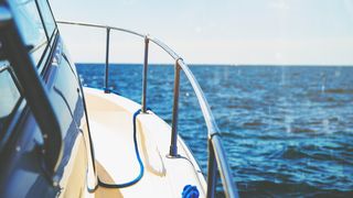 Accident pe Dunăre: Patru persoane au ajuns la spital, după ciocnirea a două ambarcațiuni