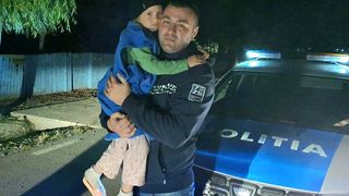 Copila, de cinci ani, dispărută de acasă a fost găsită. Ea se afla la o fermă alături de cei doi câini ai săi