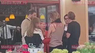 Invitații la petrecerea de Halloween a miliardarului Elon Musk au fost surprinși lu&acirc;nd pr&acirc;nzul la un restaurant din Brașov