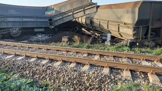tren deraiat