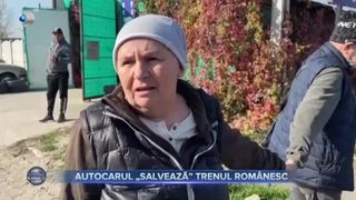 Autocarul ”salvează” trenul românesc