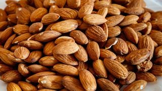 Cinci alimente bogate în vitamina E