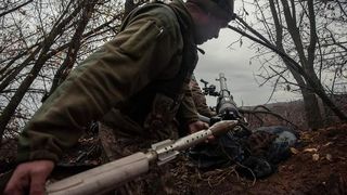 Începe bătălia pentru orașul Herson. "Rușii ne pregătesc o capcană", spun oficialii de la Kiev