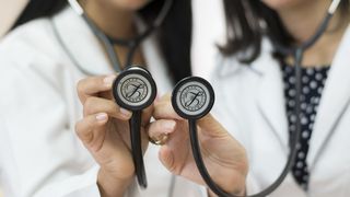 Rezidențiat 2022. C&acirc;te locuri au fost scoase la concurs &icirc;n București și restul țării