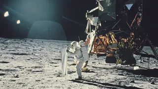 Cele mai impresionante misiuni spațiale din ultimii 47 ani. Cea mai mare misiune spațială reușită din istoria omenirii este aterizarea pe Lună de către Apollo 11