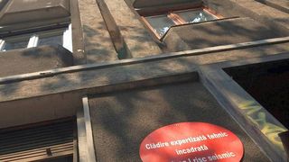 Clădiri cu bulină București.