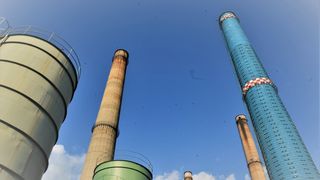 Bucureștenii rămân din nou fără apă caldă