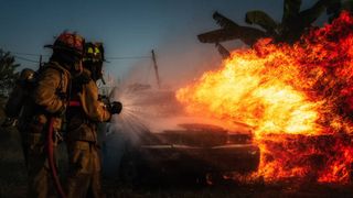 Tragedie fără margini în Italia! Două familii de români au rămas pe drumuri după ce un individ le-a incendiat casele