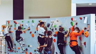 Cum să alegi treningul de copii pentru un băiat?