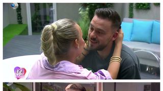 Surpriză pentru Ionuț cu ocazia zilei de naștere. Cine l-a vizitat &icirc;n &rdquo;Casa Iubirii&rdquo;