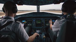 Salariu pilot de avion.