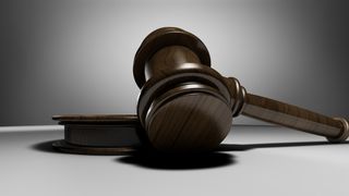 DIICOT trimite în judecată zece persoane pentru evaziune fiscală. Persoanele au creat un prejudiciu de peste 18 milioane lei