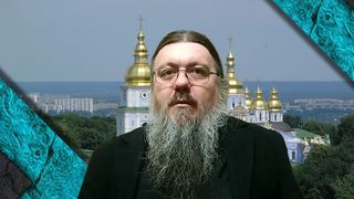 Un preot din Cernăuți a fost găsit în chilie cu un adolescent gol. Acesta susține că este vorba despre o înscenare