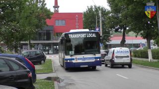 Trei pasagere dintr-un autobuz din Hunedoara au ajuns la spital după o frână bruscă a șoferului