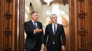 Klaus Iohannis solicită NATO un plan concret de reacție în cazul unui atac al Rusiei. "Nu putem fi luați prin surprindere"