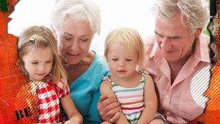 VIDEO- Vacanța la bunici, bucurie curată