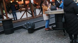 Turist, șocat de prețurile astronomice la m&acirc;ncarea de la t&acirc;rgul de Crăciun din Cluj: &bdquo;Mi-a stat m&acirc;ncarea &icirc;n g&acirc;t&rdquo;