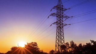 Ucraina cere spitalelor să suspende operațiile din cauza problemelor avute cu electricitatea