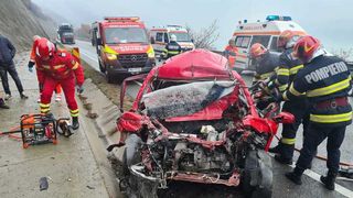 Accident rutier pe DN 6: două persoane au decedat 