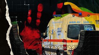 Un bărbat s-a înjunghiat cu un cutter în gât