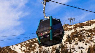 Prețuri neașteptat de mari la gondola din Sinaia-  persoanele sunt nemulțumite de tarifele piperate