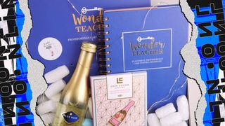 VIDEO - O învățătoare a creat un set de cadouri de Crăciun de lux pentru profesori. Părinții sunt revoltați