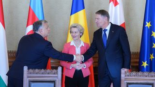 Ursula von der Leyen și Viktor Orban, primiți la Cotroceni de Klaus Iohannis. Proiect energetic important la Marea Neagră