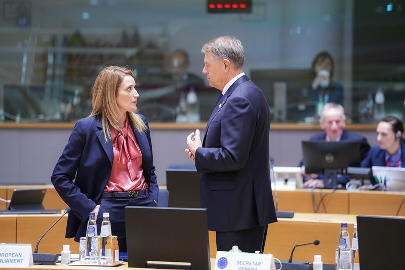 Roberta Metsola, klaus iohannis