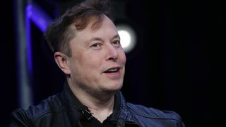 Elon Musk este pe cale să demisioneze de la Twitter. Miliardarul s-a lăsat &icirc;n &bdquo;m&acirc;inile&rdquo; oamenilor de pe internet: &bdquo;Voi respecta rezultatele&rdquo;