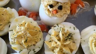 Ouă umplute - reţeta perfectă de Crăciun 2022 şi Anul Nou 2023