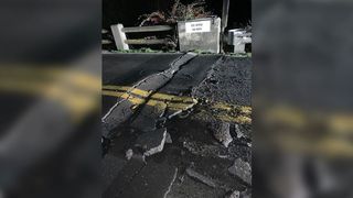 Seismul puternic din California a luat viața a două persoane și a lăsat mii de case fără curent electric