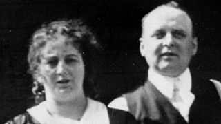 Povestea incredibilă a lui Dolly Oesterreich, femeia care și-a ascuns amantul în pod timp de un deceniu. Ce a pățit când totul a ieșit la iveală