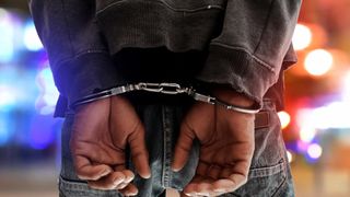 Incredibil ce sumă de bani a reușit un rom&acirc;n să spele &icirc;n Irlanda. Bărbatul s-a dat drept italian, francez și ceh