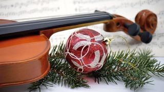 100 de colinde românești.