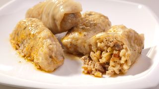 Sarmale de Crăciun. 4 rețete excepționale pentru masa de Sărbători