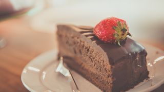 Este alertă alimentară în România chiar înainte de sărbători. Nu consumați produsele: „Recheamă o parte din torturile sale...”