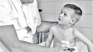 Emoționant! Povestea impresionantă a medicului Alexandru Pesamosca, &icirc;ngerul păzitor al copiilor bolnavi: &bdquo;Astea &icirc;mpliniri domnule. Nu vile, mașini sau mai știu eu ce!&rdquo;