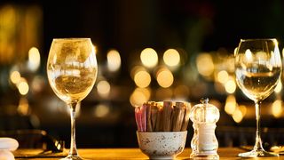 Meniu Revelion 2023: Alimentul care nu trebuie să ne lipsească de pe masa de Anul Nou