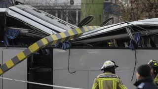 Pasagerii autocarului implicat &icirc;n accidentul din Capitală vor da &icirc;n judecată autoritățile