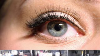 O româncă și-a parcat mașina pe linia de tramvai pentru că întârzia la programarea de la gene. Ce au transmis oamenii legii