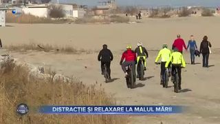 Distracție și relaxare la malul mării