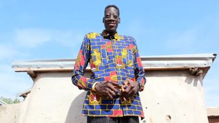 Povestea impresionantă a bărbatului care tot crește de la 22 de ani: &bdquo;&Icirc;ncă mă &icirc;nalț&rdquo;