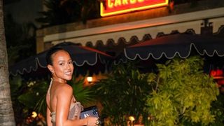 FOTO - Actrița Karrueche Tran este miniona care arată incendiar! C&acirc;t de bine arată &icirc;ntr-o rochie transparentă