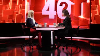 Anda Adam, dezvăluiri inedite la “40 de întrebări cu Denise Rifai”  ”Vreau să o las așa, să nu o inhib;  îi spunem Mowgli”