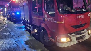 Panică într-un bloc de locuințe din Giurgiu. Un bărbat a ajuns la spital după ce o butelie a explodat într-o garsonieră