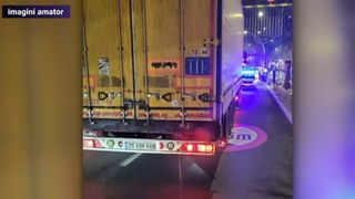 Un alt TIR era să rămână blocat în Pasajul Unirii. Acesta este al doilea incident în doar 48 de ore