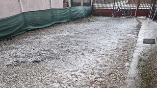 VIDEO - Furtună cu grindină, ca &icirc;n timpul verii, &icirc;n Satu Mare