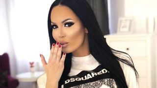 Bianca Pop a fost la un pas de moarte după ce a ajuns să cântărească doar 35 de kilograme