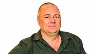 O femeie citată &icirc;ntr-un dosar celebru a fost dusă cu duba la tribunal. De ce a refuzat să se prezinte 